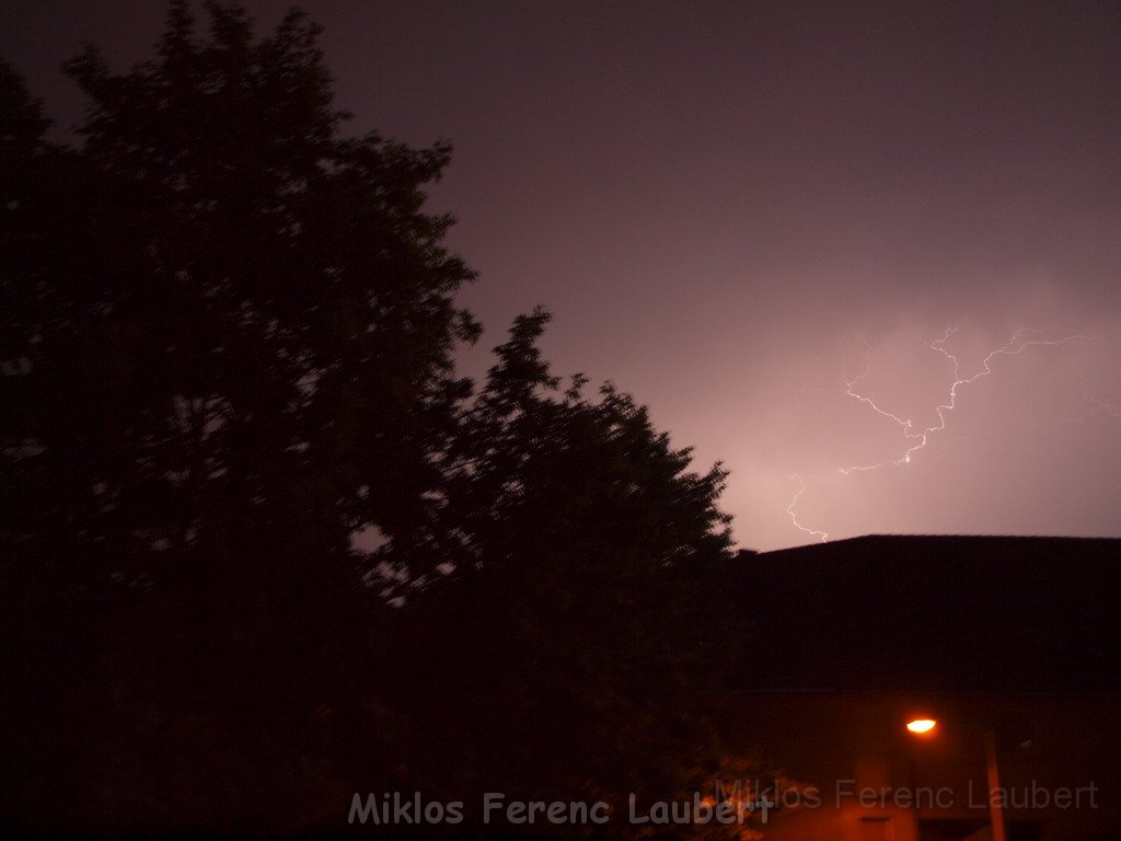 Gewitter Koeln Vingst P09.JPG